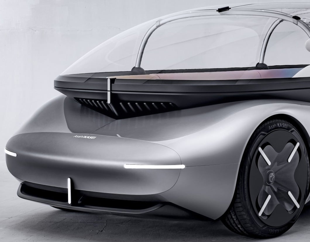 Hard-coated PC window in Asahi Kasei's concept car AKXY2